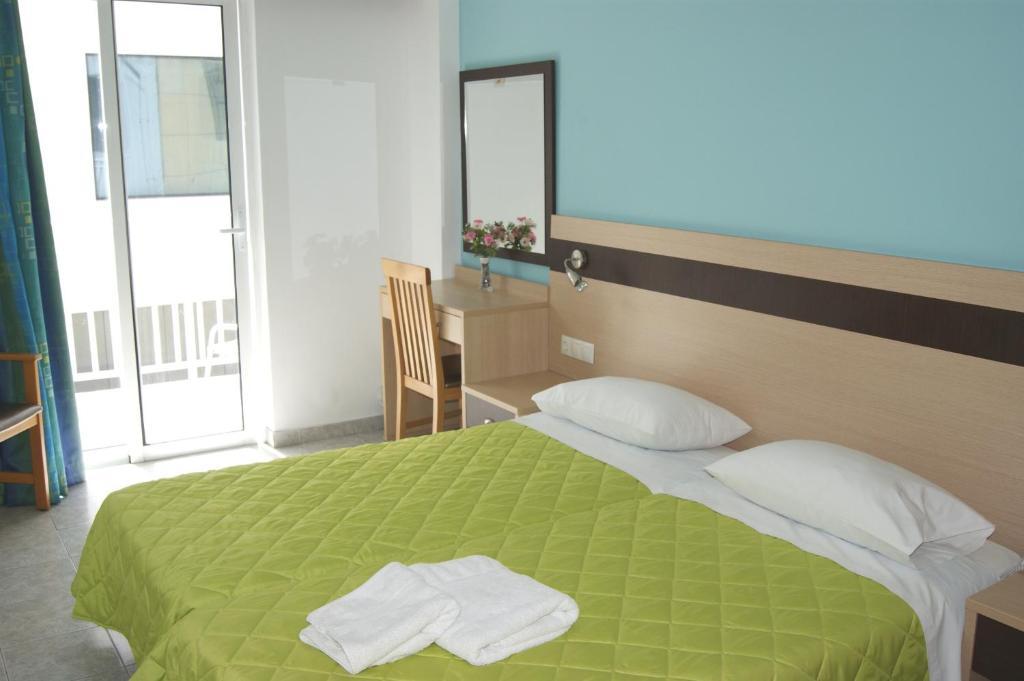 Moschos Hotel Rhodes City Room photo